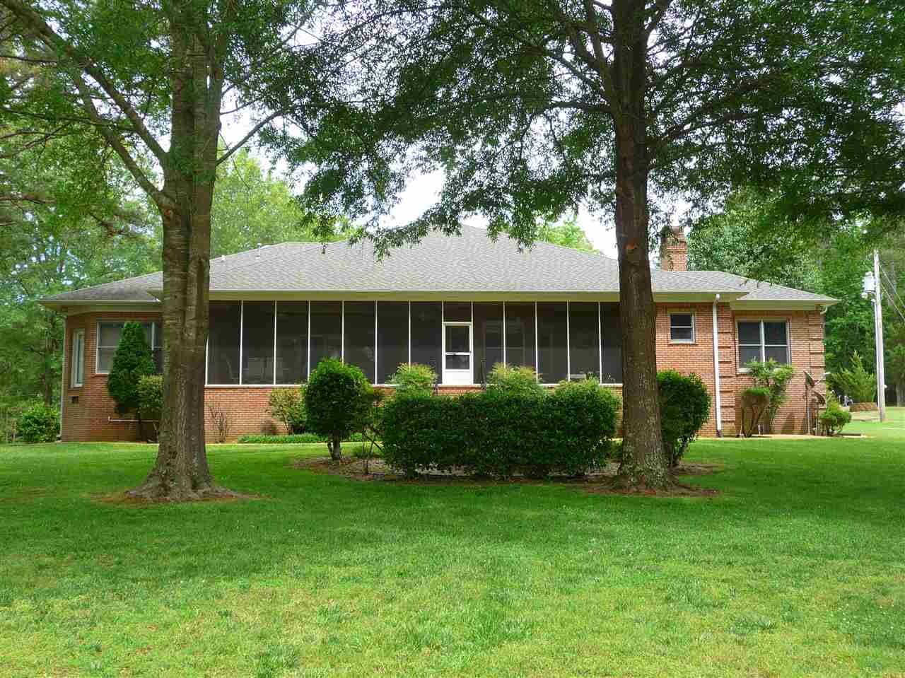 735 Harris Road Bolivar, TN 38008 - Photo 3 of 25