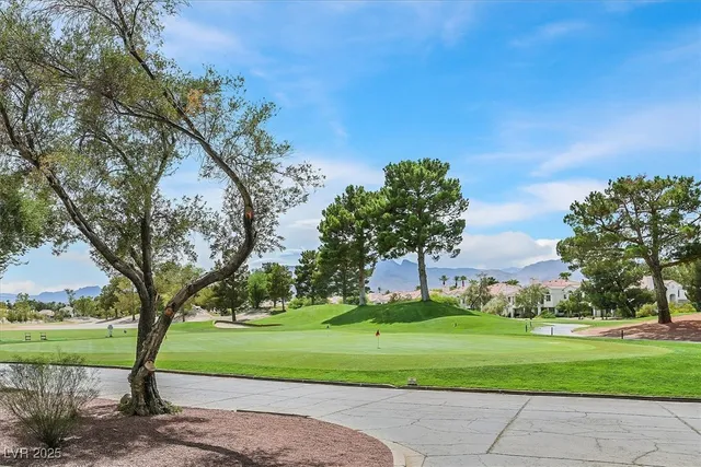 $289,999 | 7250 White Dove Drive, Unit 104, Las Vegas, NV 89149