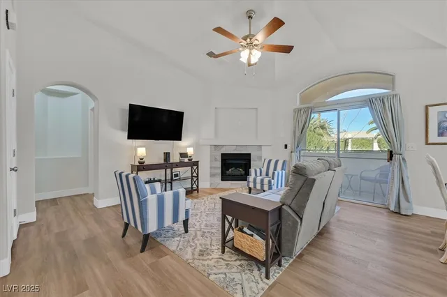 $283,500 | 7250 White Dove Drive, Unit 104, Las Vegas, NV 89149