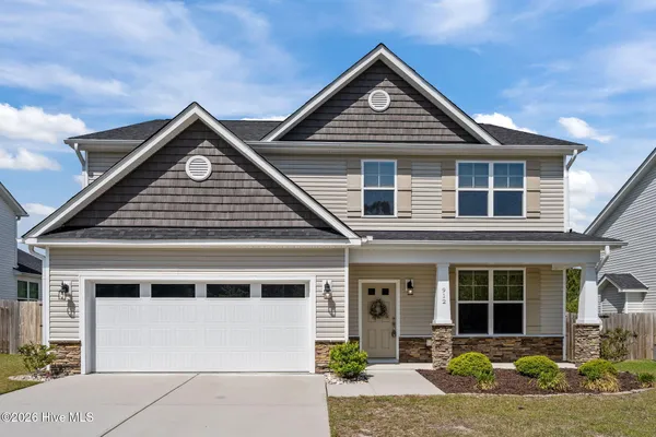 $568,000 | 912 Terraces Lane, Hampstead, NC 28443