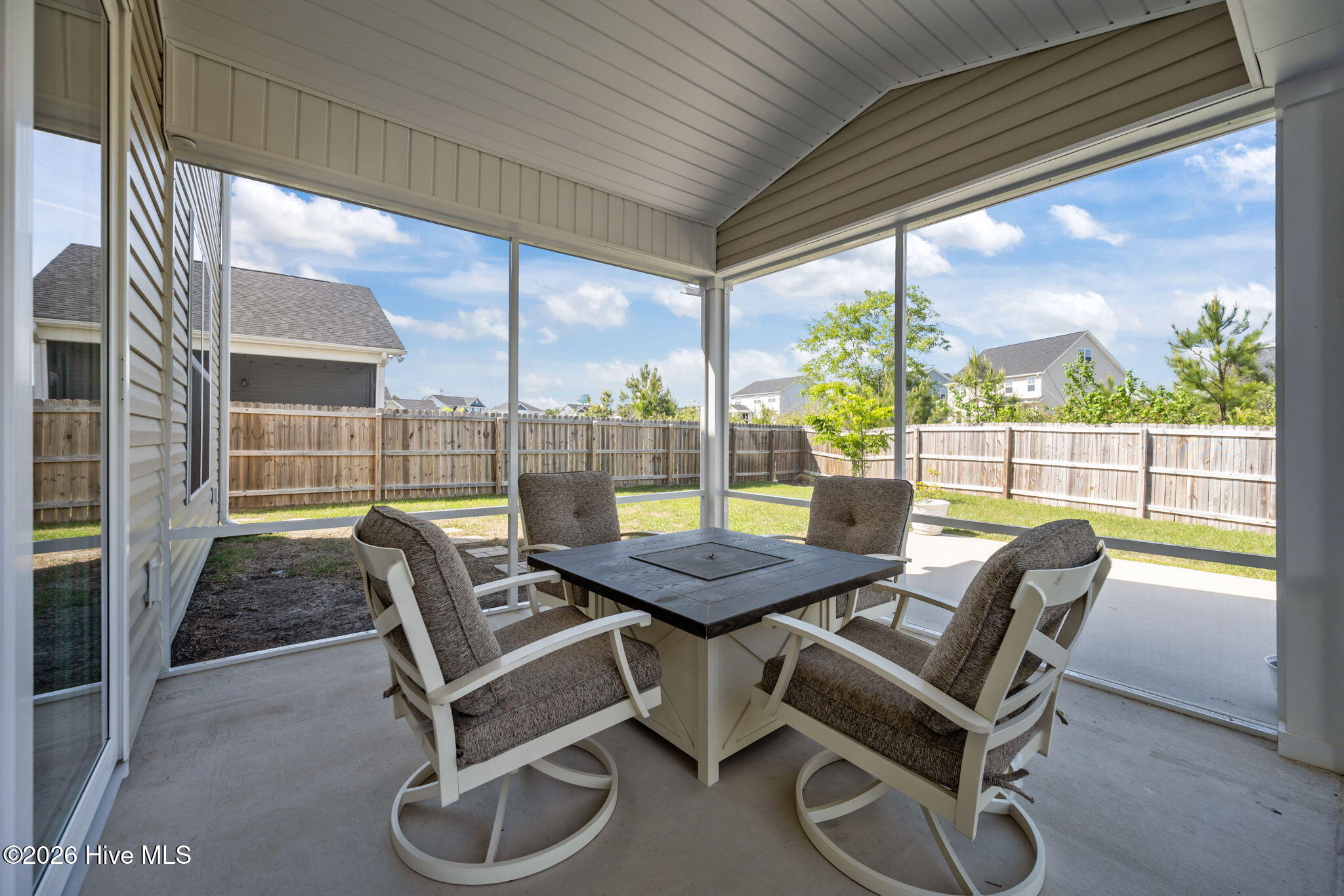 912 Terraces Lane Hampstead, NC 28443 - Photo 37 of 49 11-web-or-mls-11