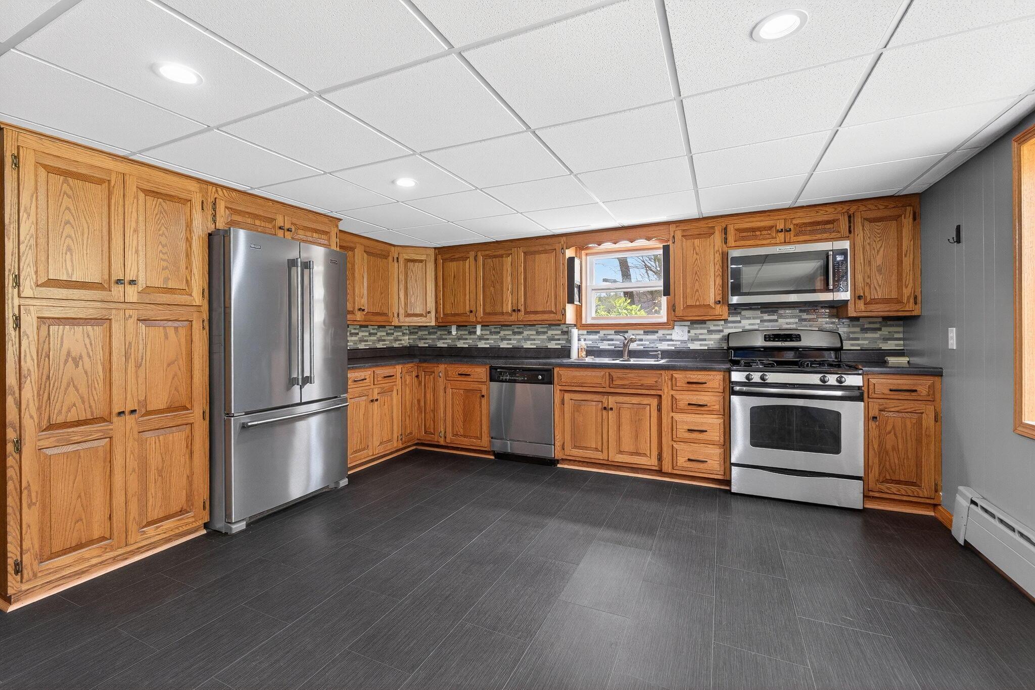 15331 Wooster Road Mount Vernon, OH 43050 - Photo 26 of 49 Gallery Image 26
