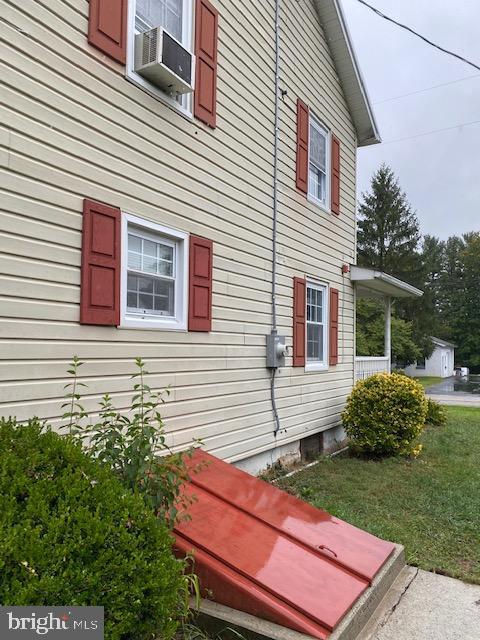 5028 Babylon Road Taneytown, MD 21787 - Photo 3 of 19 Side
