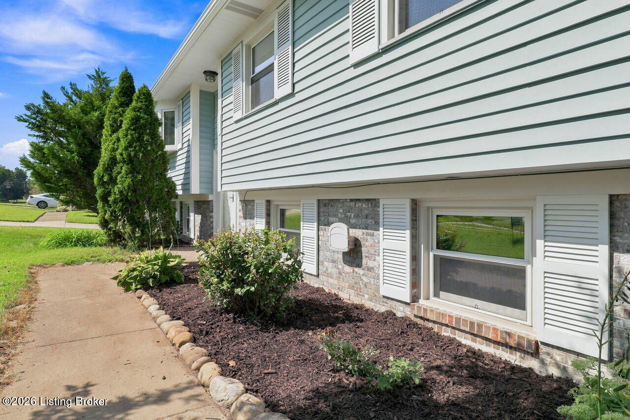 8206 Vaughn Mill Road Louisville, KY 40228 - Photo 59 of 61 8206 Vaughn Mill Rd - 5
