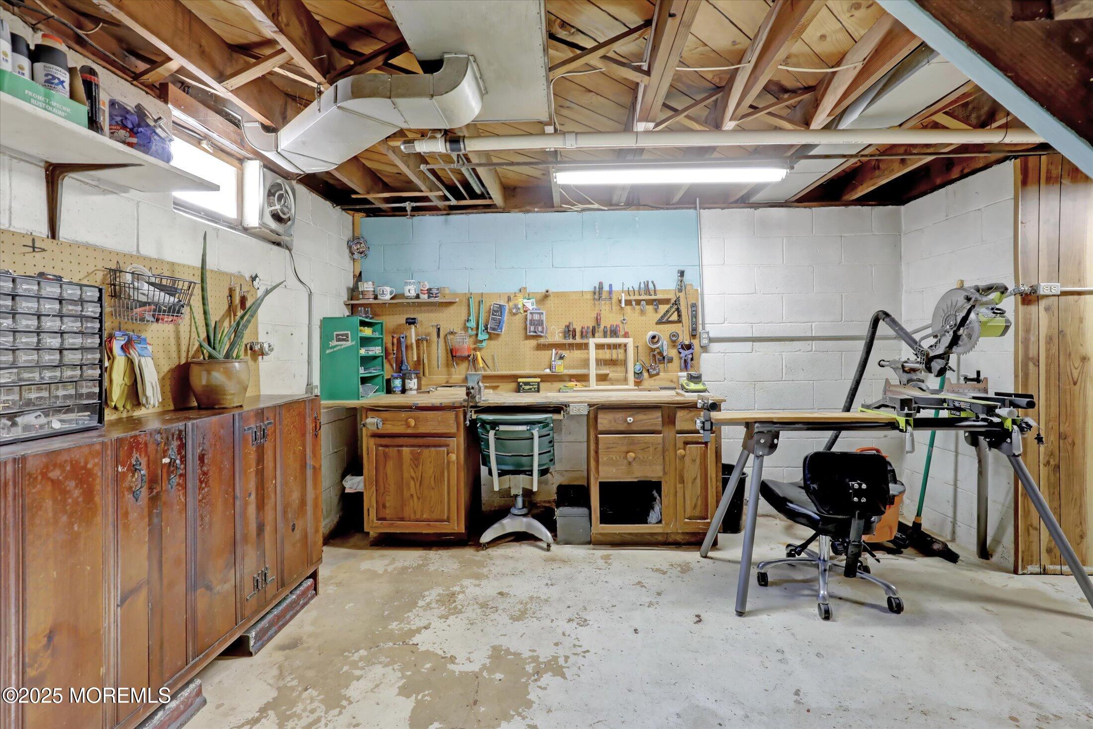 25 Ellis Street Freehold, NJ 07728 - Photo 27 of 41 31-Basement