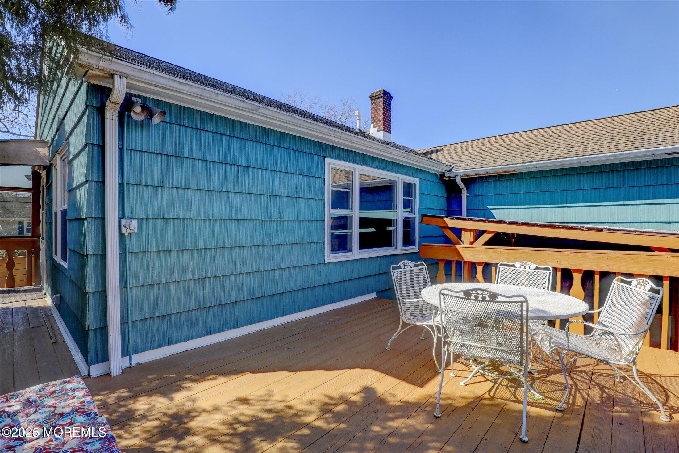25 Ellis Street Freehold, NJ 07728 - Photo 31 of 41 35-Deck