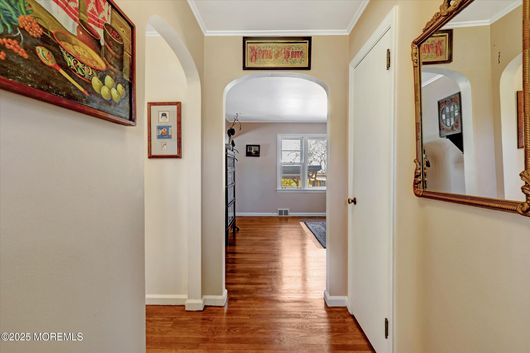 25 Ellis Street Freehold, NJ 07728 - Photo 4 of 41 08-Foyer