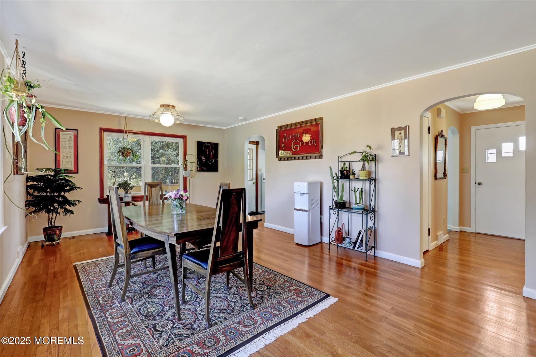 25 Ellis Street Freehold, NJ 07728 - Photo 5 of 41 09-Dining Room