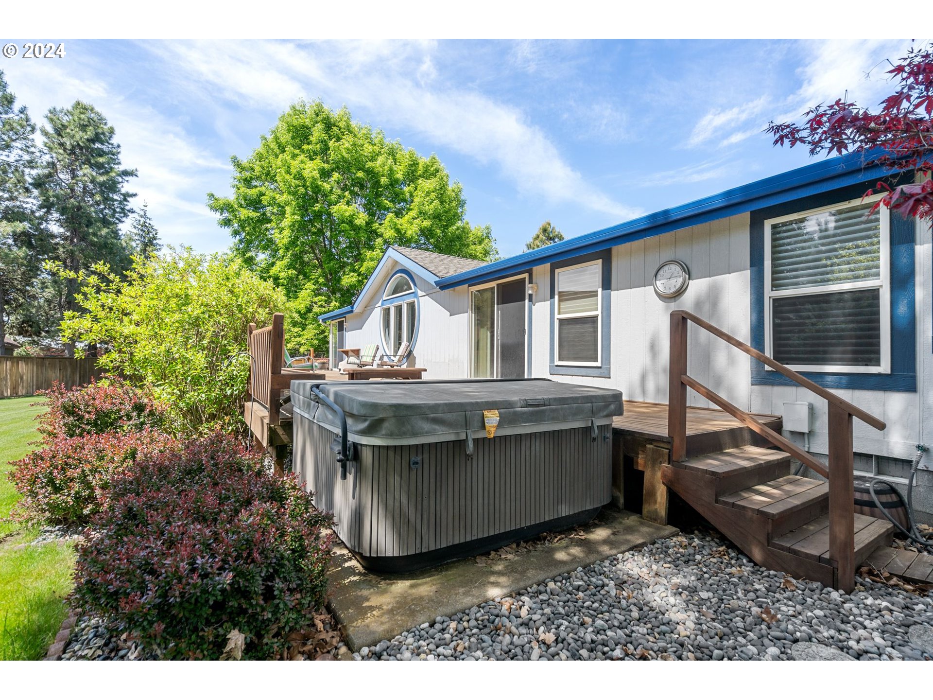 844 6th Street Athena, OR 97813 - Photo 32 of 36 a view of backyard of house