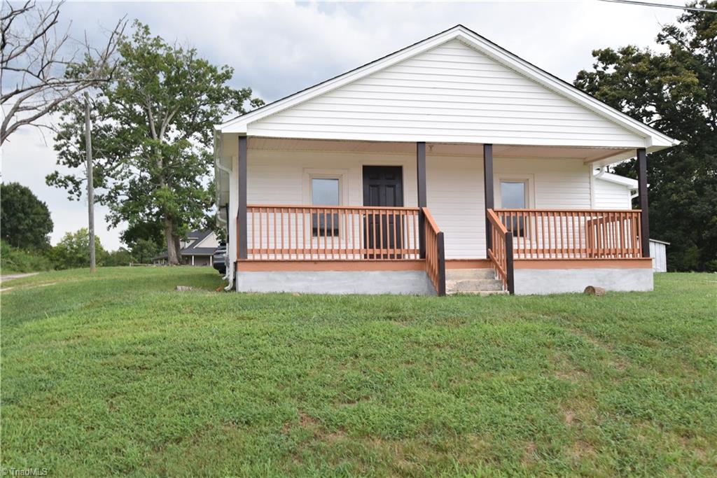 4190 Grubbs Road Walkertown, NC 27051 - Photo 3 of 24 Gallery Image 3