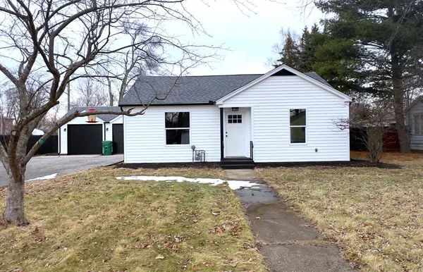 $250,000 | 408 Heath Avenue, White Pigeon, MI 49099