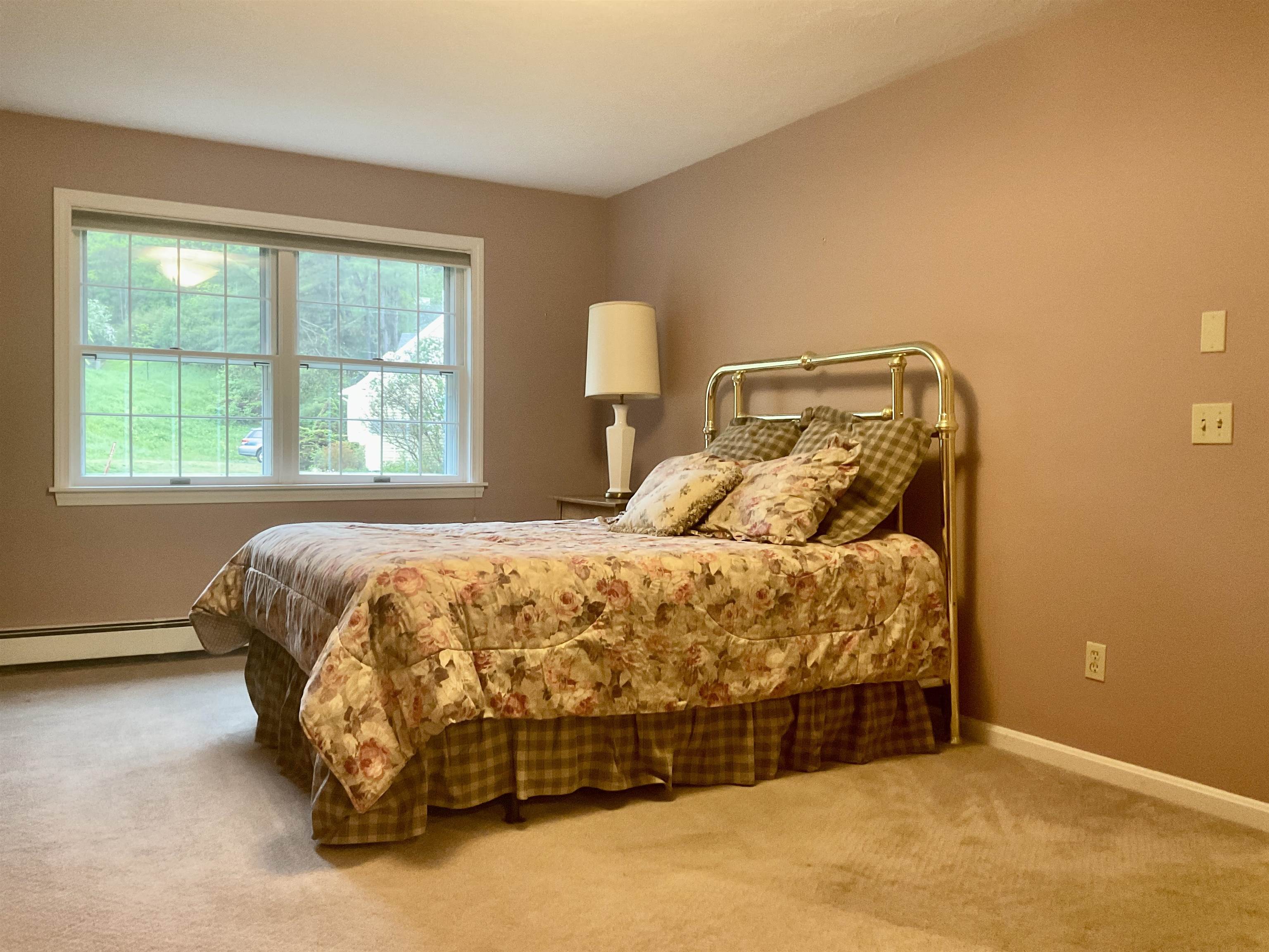 6 Oak Ridge Road, Unit 19 Lebanon, NH 03784 - Photo 10 of 21