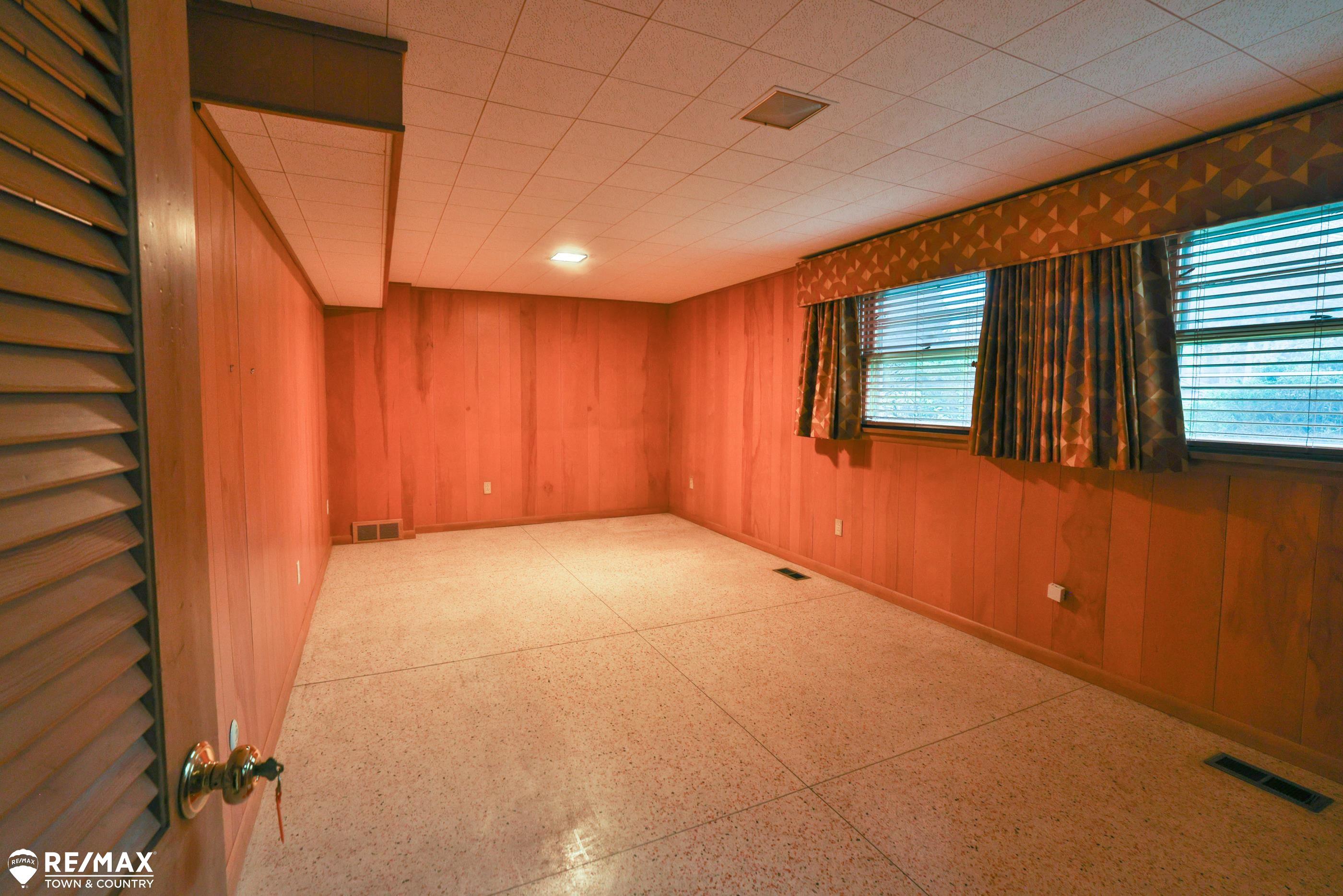 1198 North Dye Road Flint, MI 48532 - Photo 33 of 48 Gallery Image 33