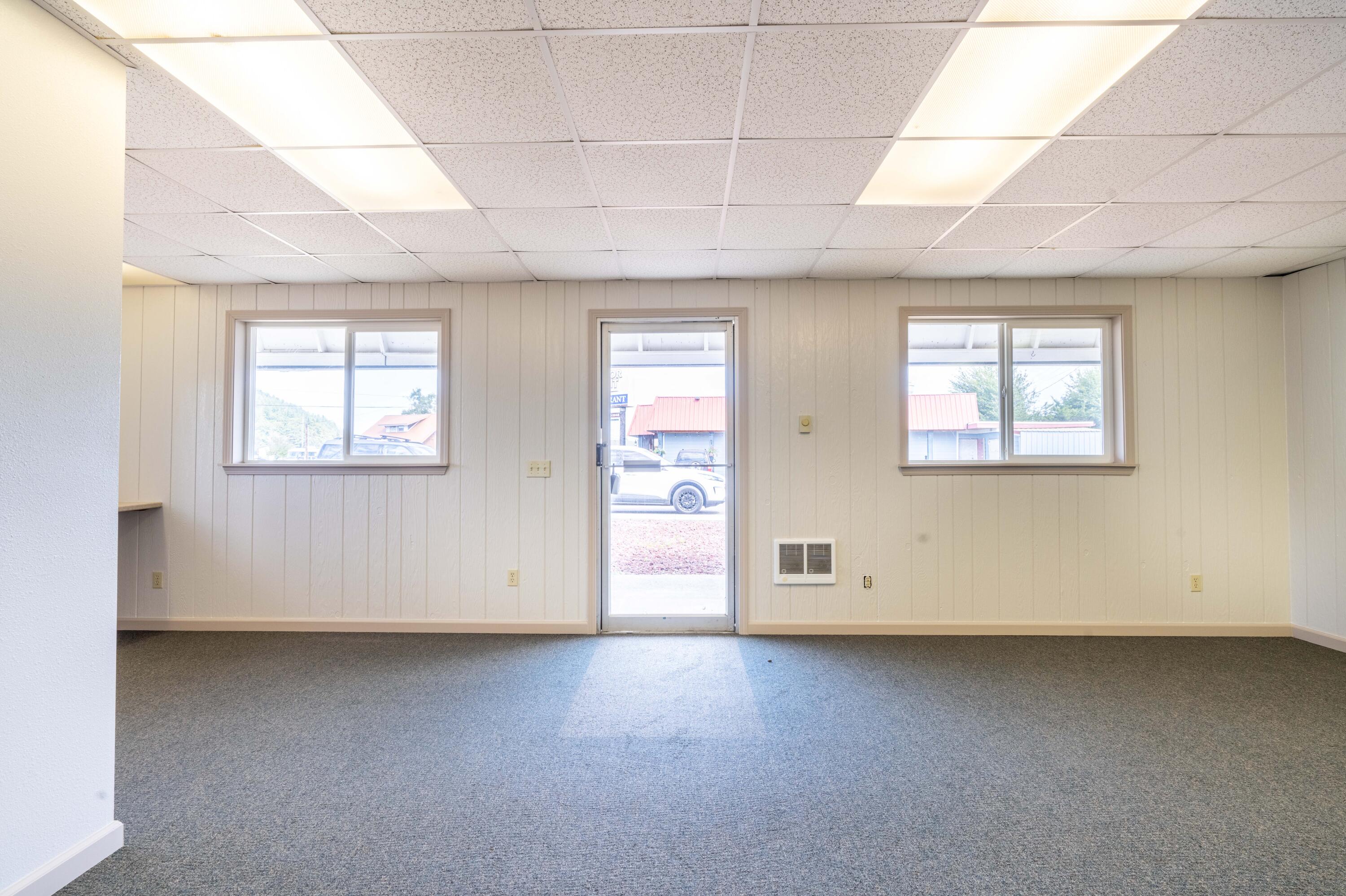 962 Laurel Avenue Reedsport, OR 97467 - Photo 9 of 25 Gallery Image 9