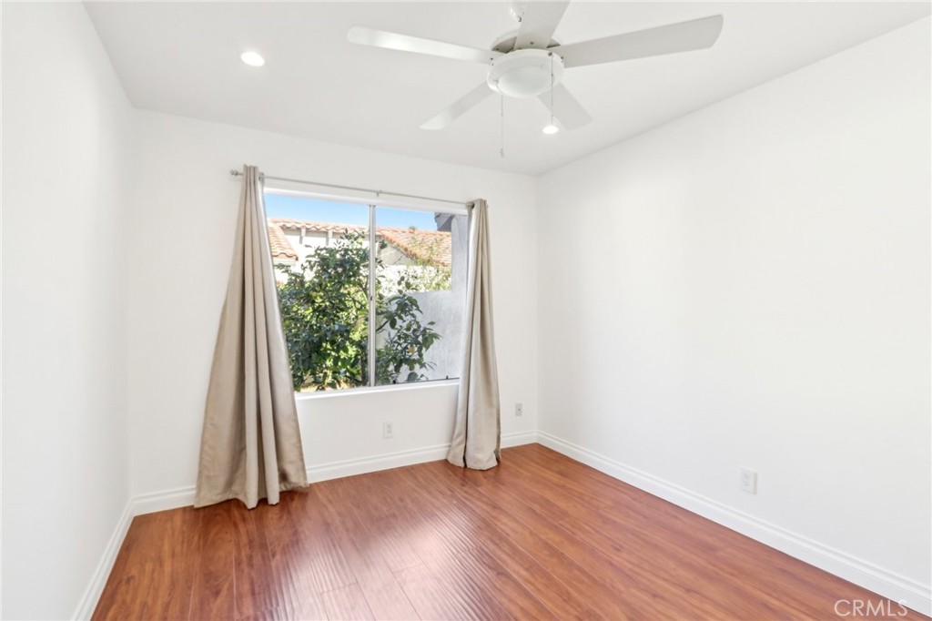 19535 Rinaldi Street, Unit 44 Porter Ranch, CA 91326 - Photo 28 of 32 Gallery Image 28