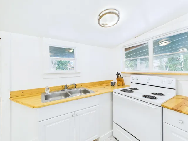 $79,999 | 1341 US Highway 98, Perry, FL 32348