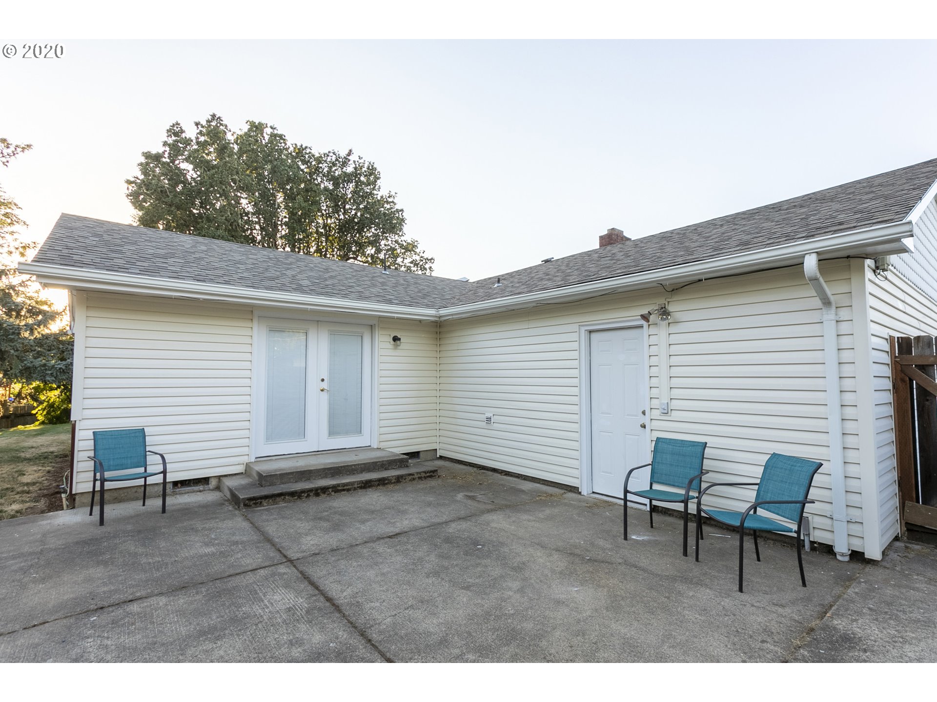2458 Corral Court Springfield, OR 97477 - Photo 24 of 28