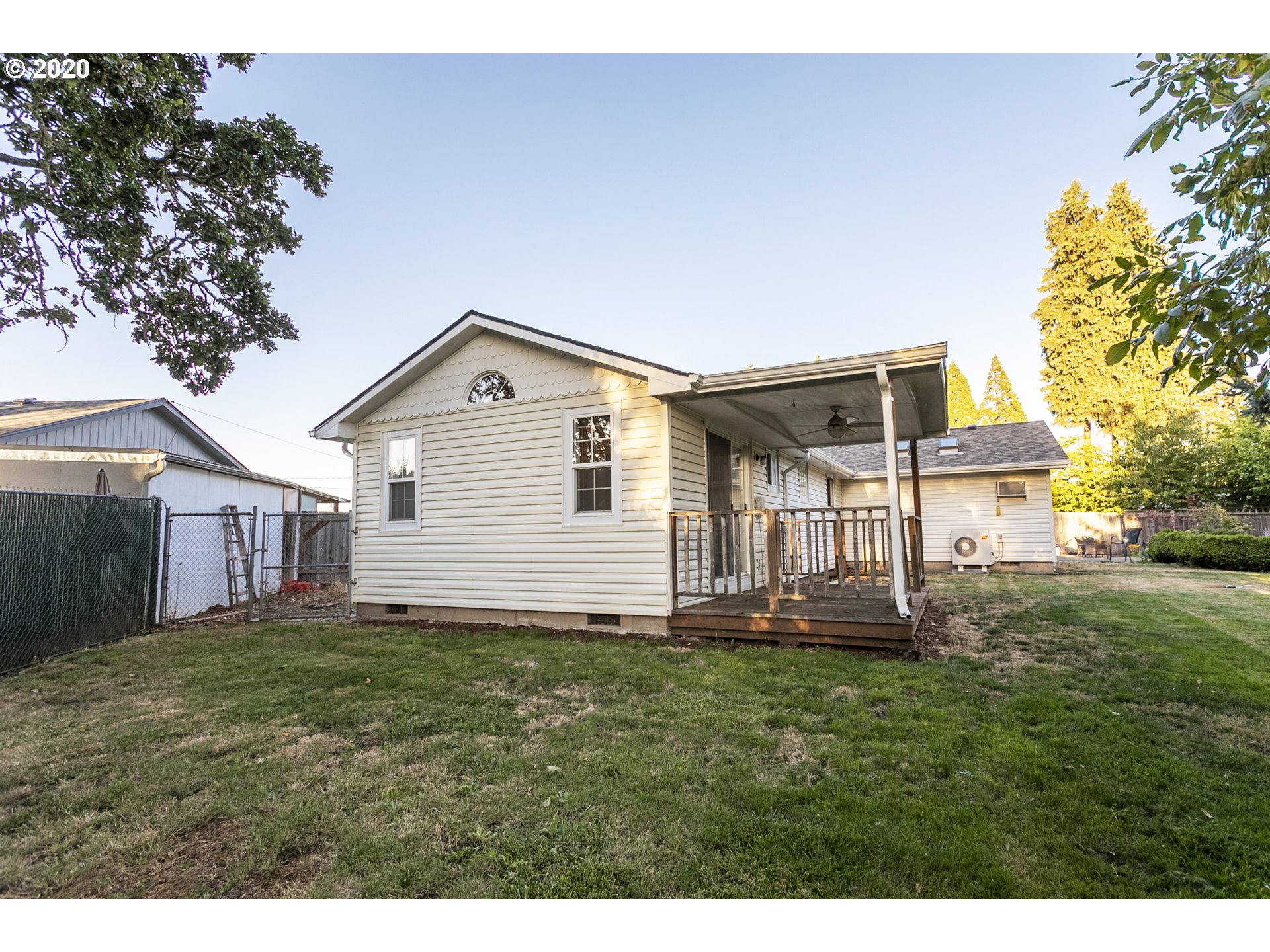 2458 Corral Court Springfield, OR 97477 - Photo 27 of 28