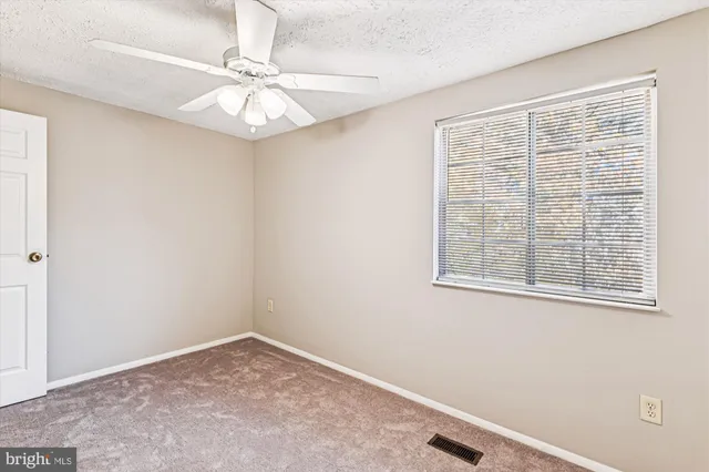 $310,000 | 5995 Rowanberry Drive, Unit 10H, Elkridge, MD 21075