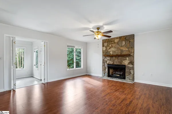 $280,000 | 332 Skylark Circle, Greer, SC 29650