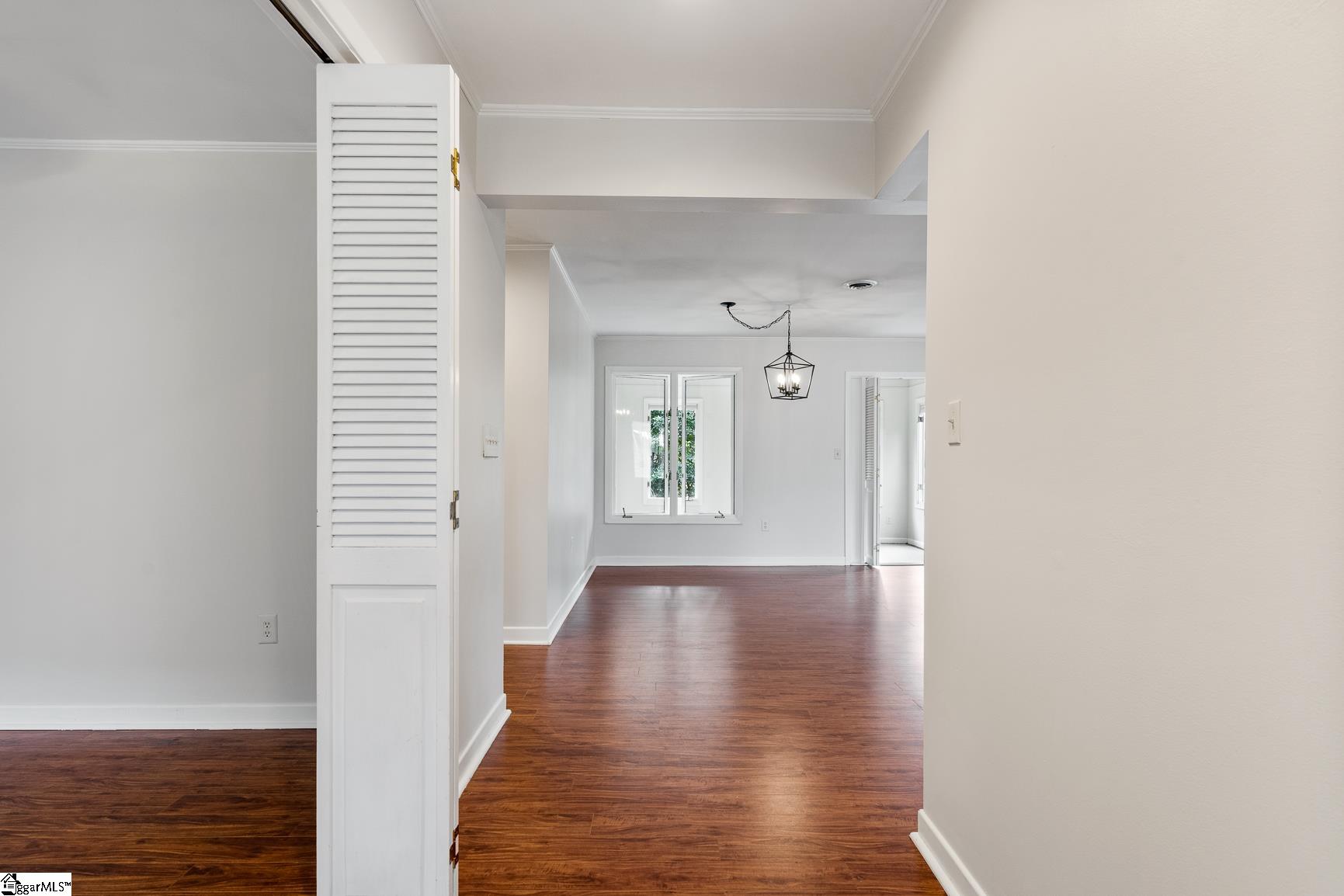 332 Skylark Circle Greer, SC 29650 - Photo 8 of 44