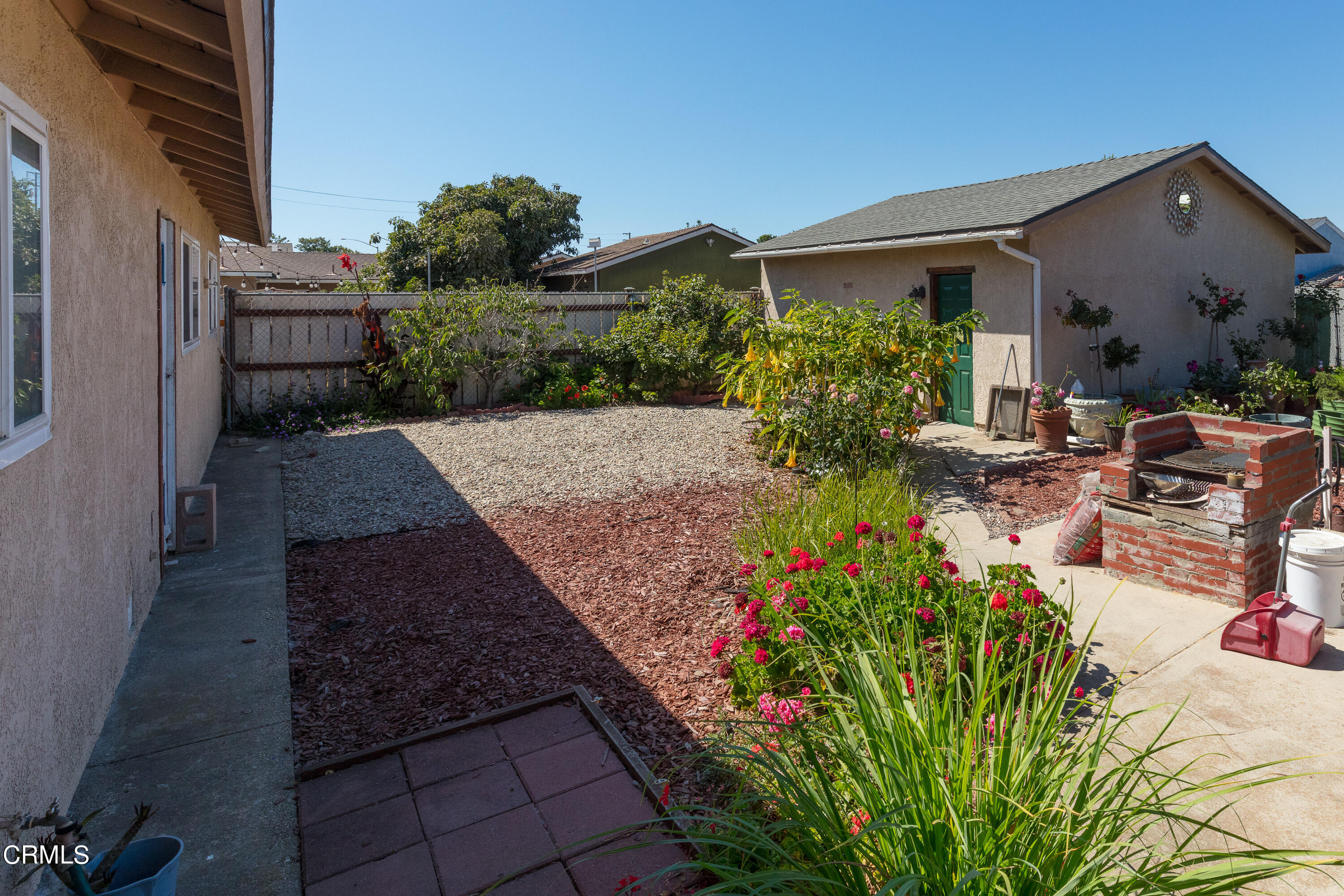 1861 Pericles Place Oxnard, CA 93033 - Photo 13 of 18 1961 Pericles Pl-8983
