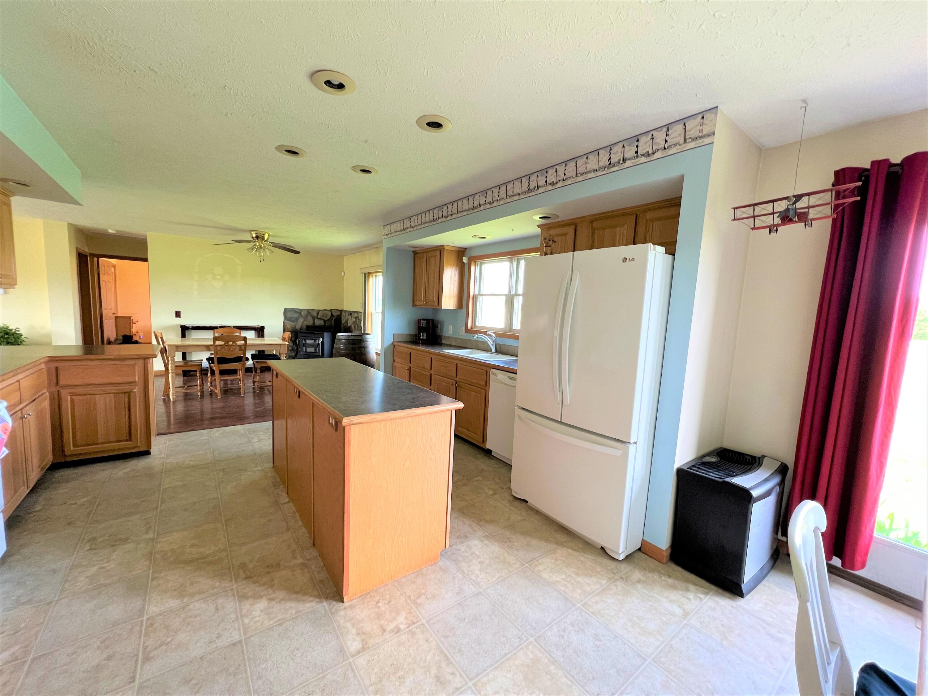 2198 Campbell Road Cheboygan, MI 49721 - Photo 10 of 40 Gallery Image 10
