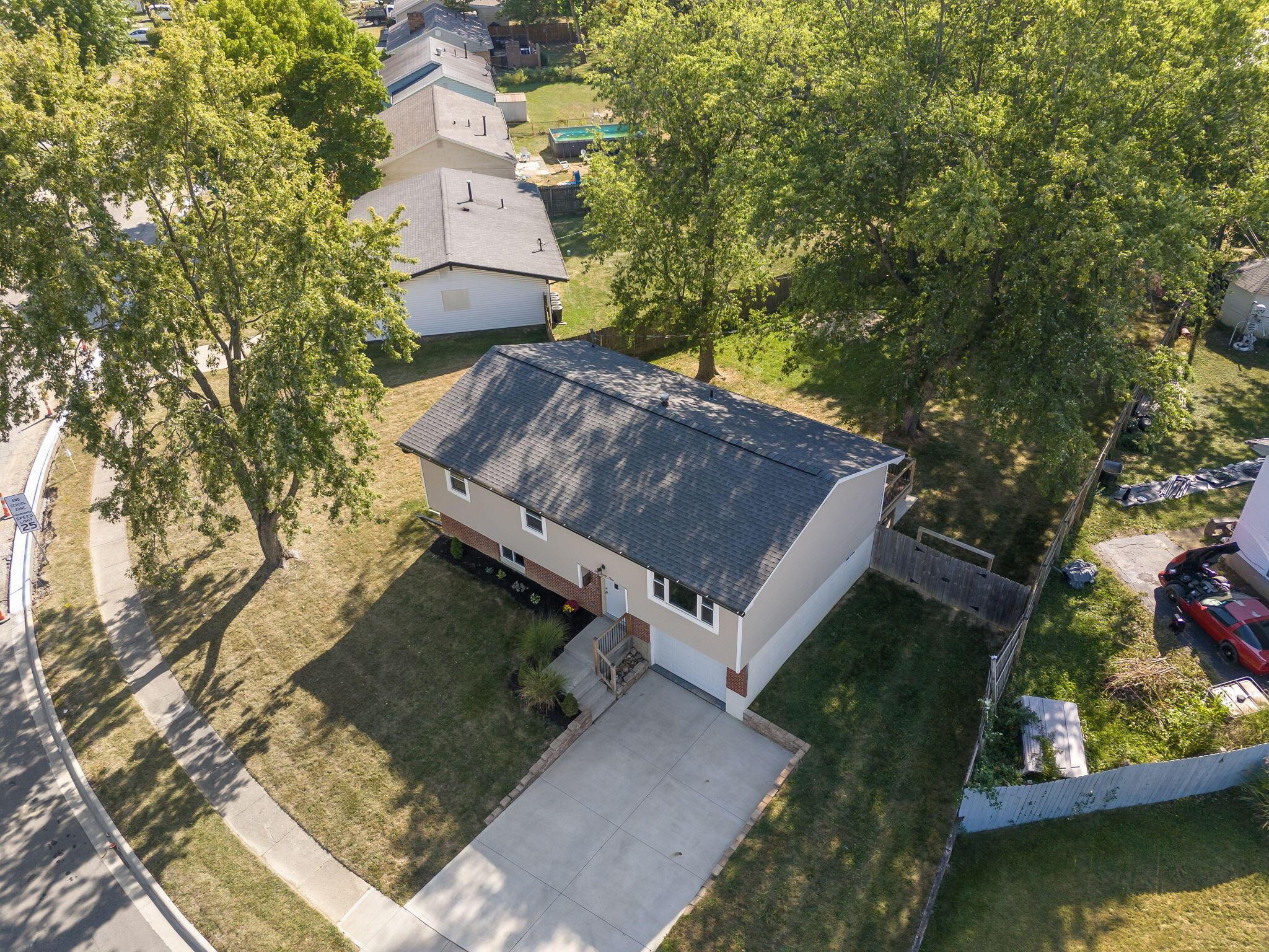 299 Lombard Road Columbus, OH 43228 - Photo 45 of 67 5-web-or-mls-DJI_20250919160042_0142_D