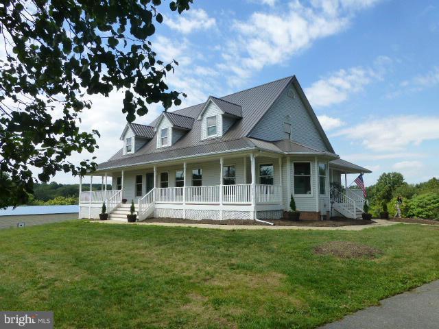 3620 Hooper Road New Windsor, MD 21776 - Photo 3 of 30 QUALITY THROUGHOUT