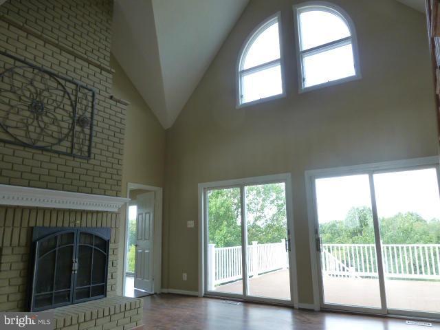 3620 Hooper Road New Windsor, MD 21776 - Photo 6 of 30 2 STORY VAULTED CEILINGS