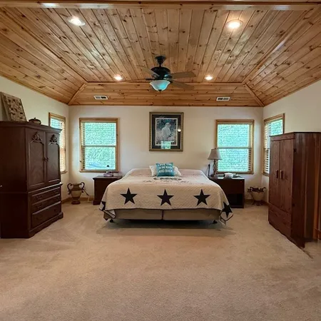 a view of a walk in closet