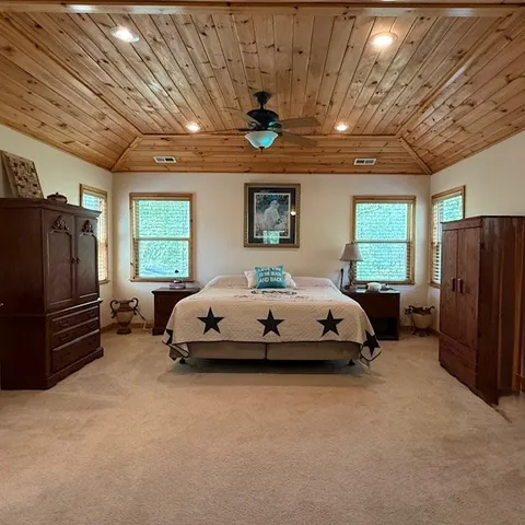 a view of a walk in closet