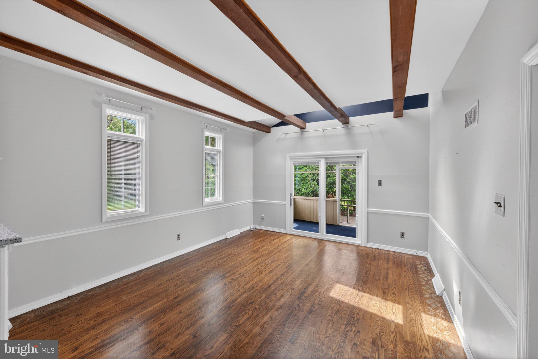 1020 Jeffrey Road Wilmington, DE 19810 - Photo 38 of 108 Spacious room with charming beams.
