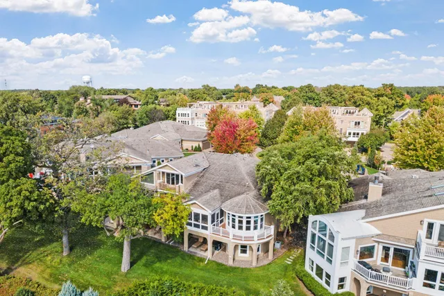 $3,250,000 | 724 Widsten Circle, Wayzata, MN 55391