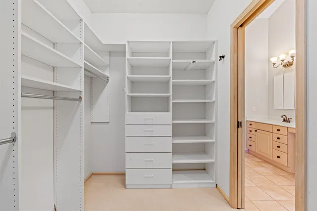 $3,250,000 | 724 Widsten Circle, Wayzata, MN 55391