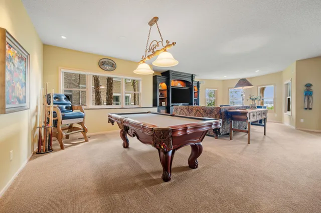 $3,250,000 | 724 Widsten Circle, Wayzata, MN 55391