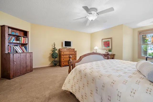 $3,250,000 | 724 Widsten Circle, Wayzata, MN 55391