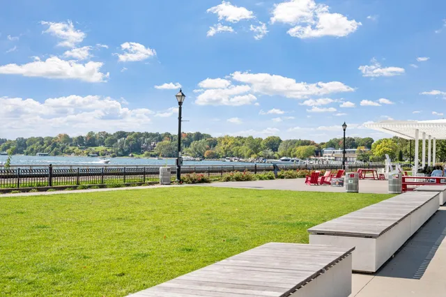 $3,250,000 | 724 Widsten Circle, Wayzata, MN 55391