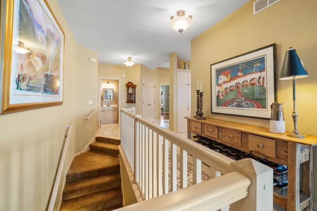 $3,250,000 | 724 Widsten Circle, Wayzata, MN 55391