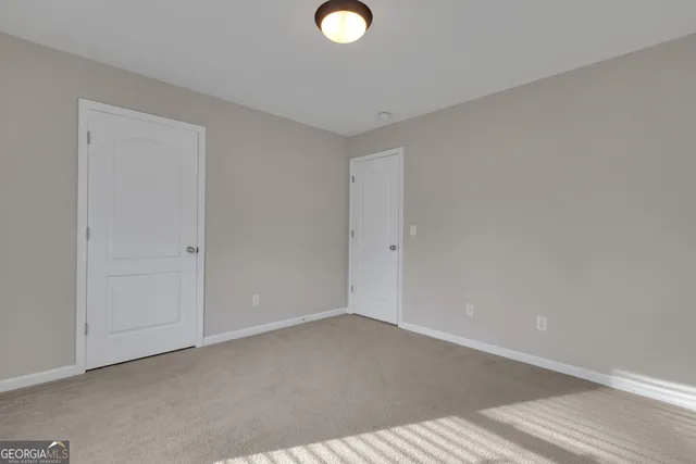 $525,000 | 35 Paddle Boat Cove, Senoia, GA 30276