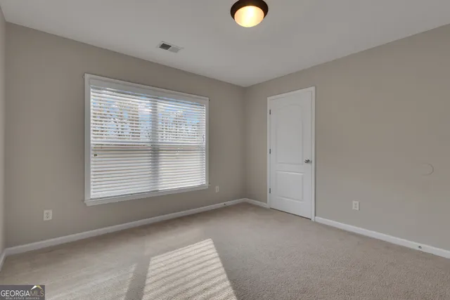 $525,000 | 35 Paddle Boat Cove, Senoia, GA 30276