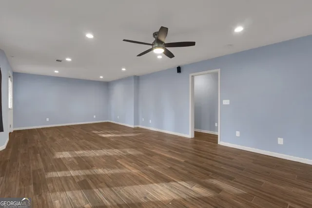 $525,000 | 35 Paddle Boat Cove, Senoia, GA 30276