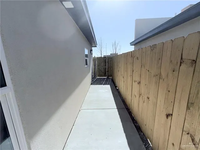 $1,150 | 2601 West Bliss Street, Unit 4, Edinburg, TX 78539