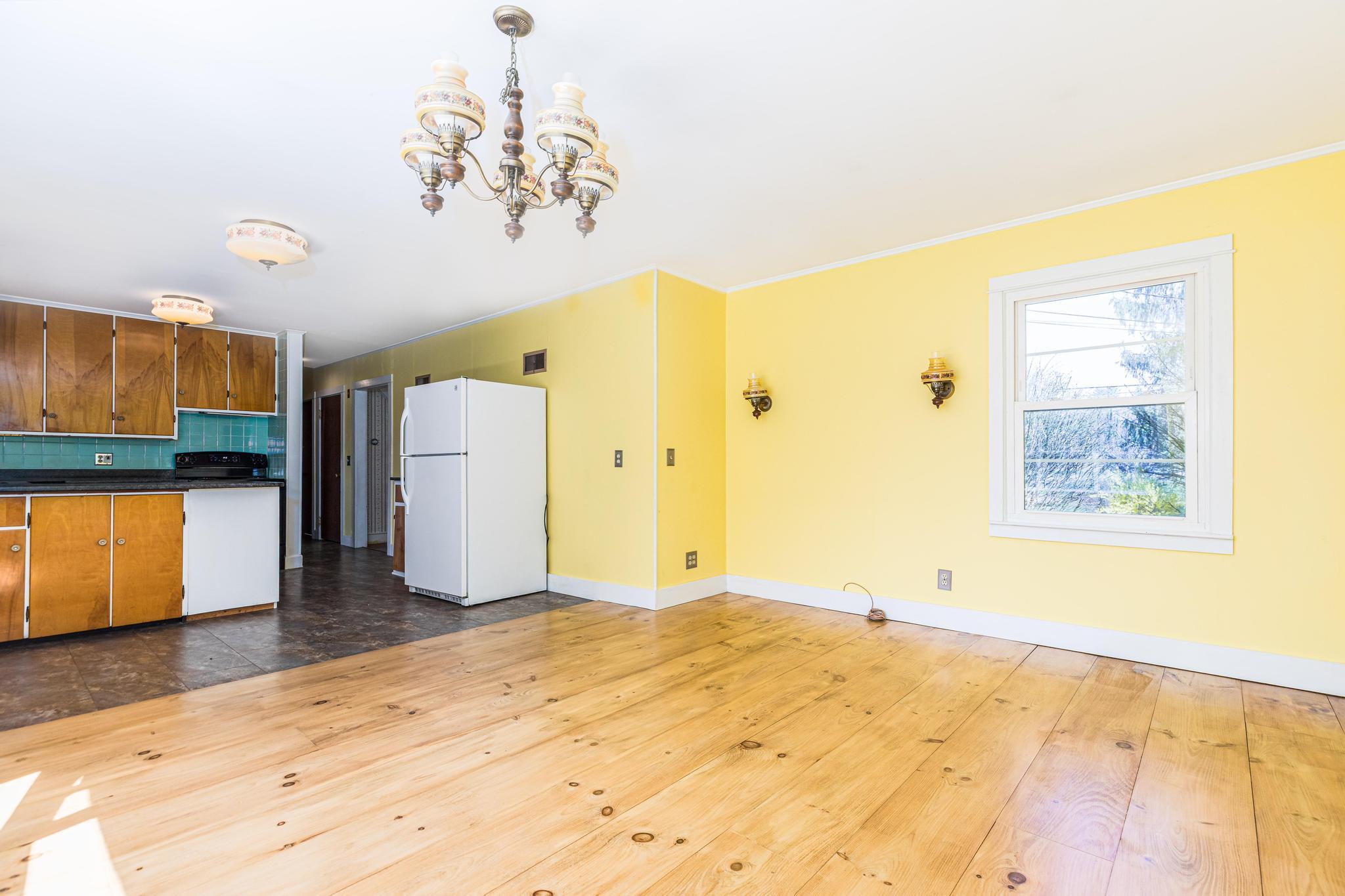 15 Dennett Road Kittery, ME 03904 - Photo 19 of 40 227A0074-Edit