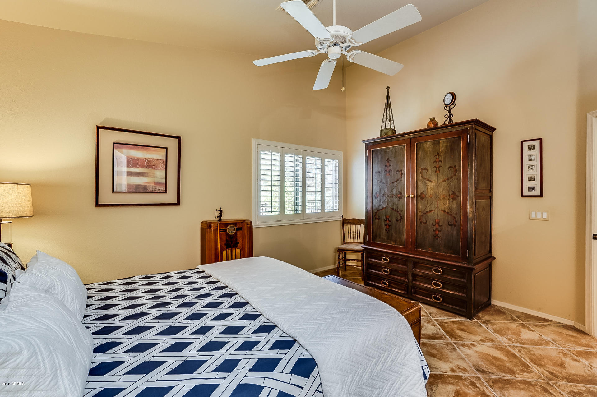 3331 East Fremont Road Phoenix, AZ 85042 - Photo 19 of 48 Master Suite-view 3