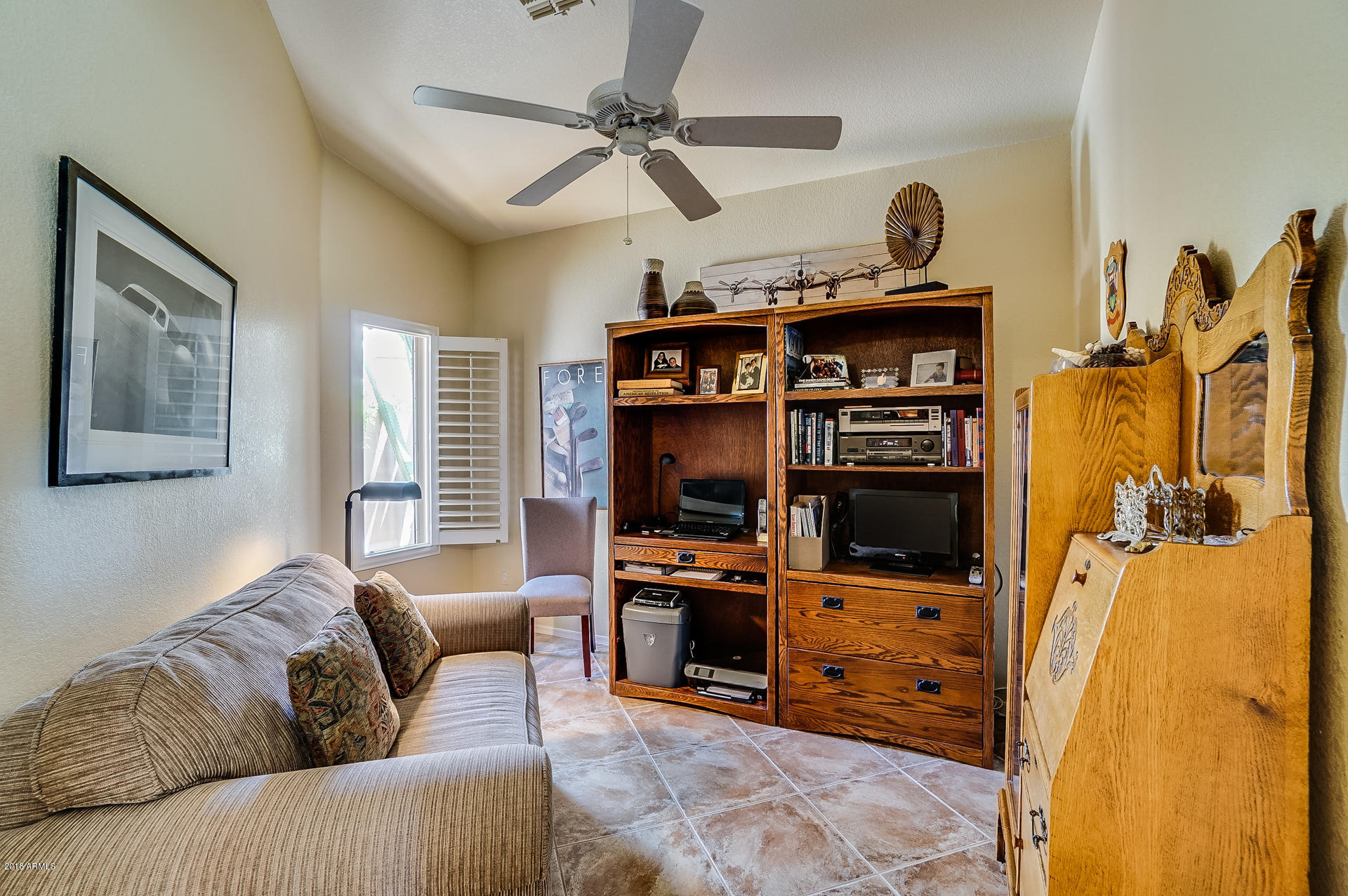 3331 East Fremont Road Phoenix, AZ 85042 - Photo 25 of 48 Open Den-view 2