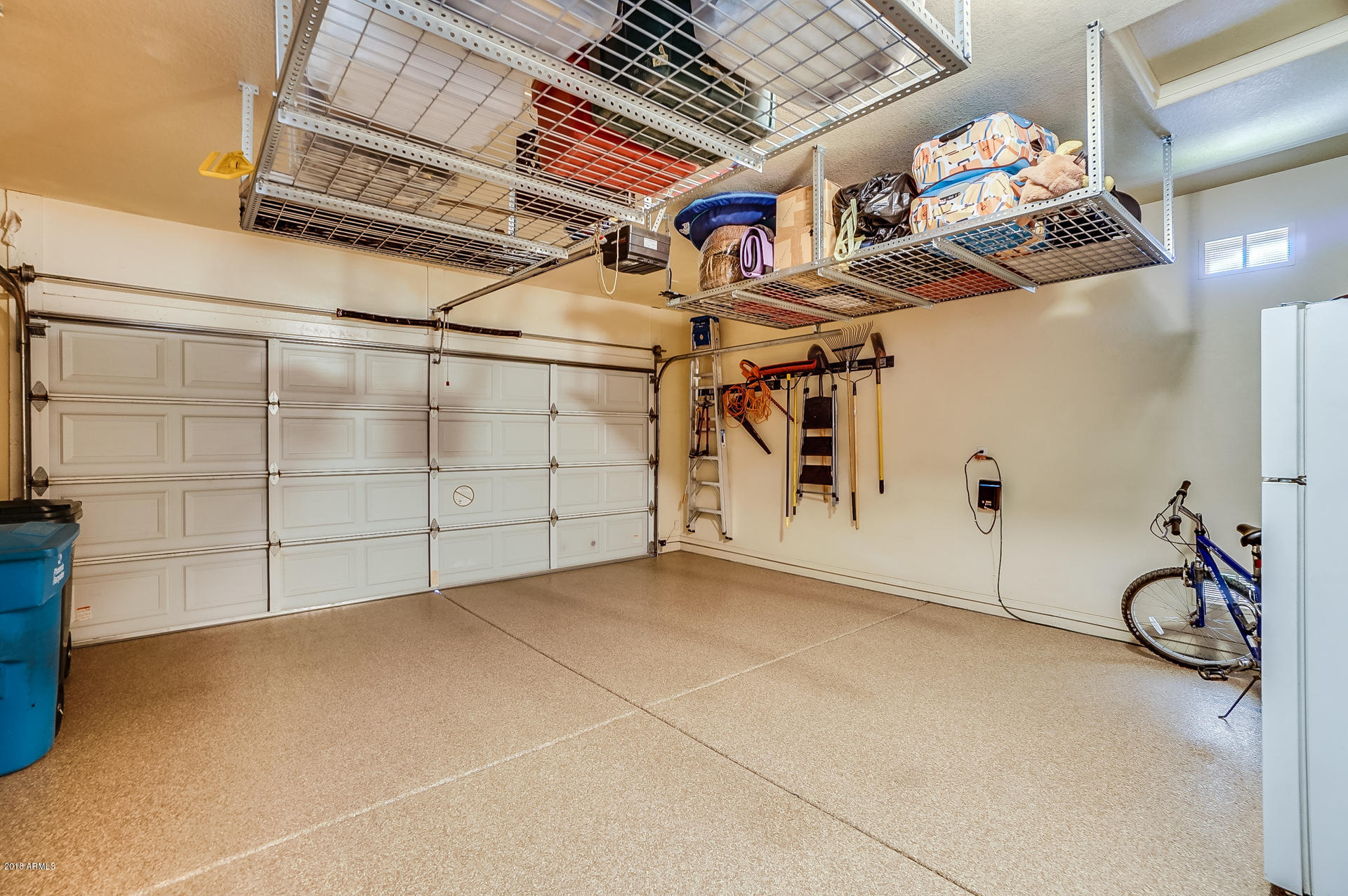 3331 East Fremont Road Phoenix, AZ 85042 - Photo 29 of 48 Garage-view 2