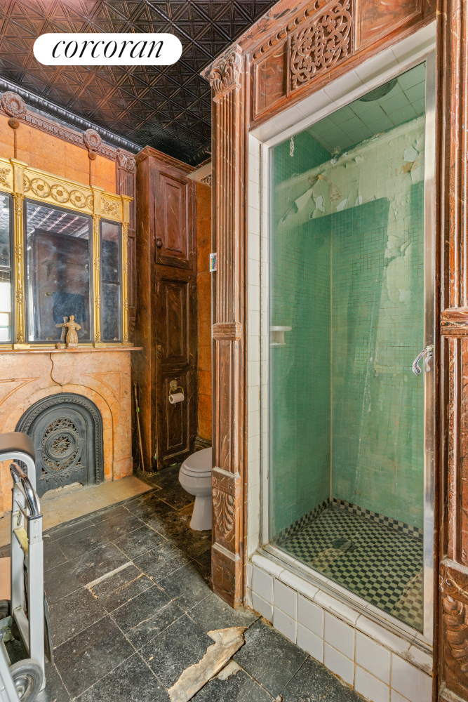 35 Stuyvesant Street Manhattan, NY 10003 - Photo 6 of 12