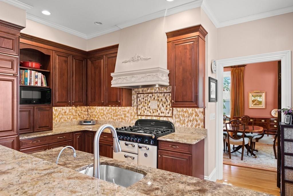 236 Nahant Road Nahant, MA 01908 - Photo 17 of 42 Gallery Image 17