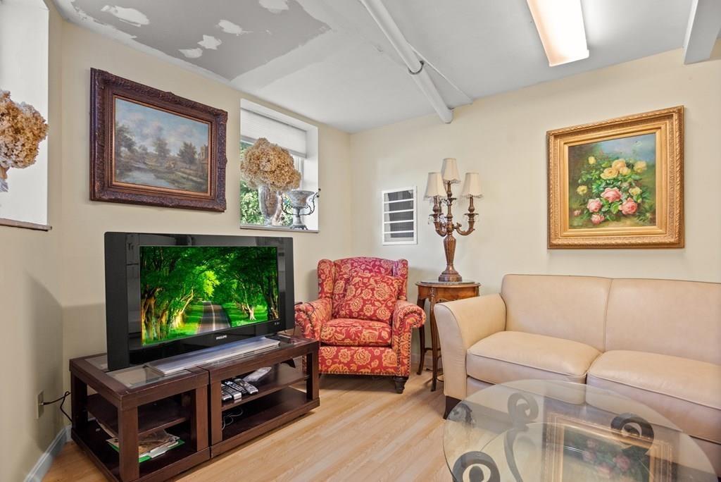 236 Nahant Road Nahant, MA 01908 - Photo 37 of 42 Gallery Image 37